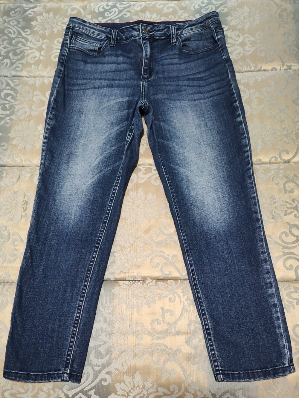 Ms. Cello dark wash blue jeans, VG used condition, size 14